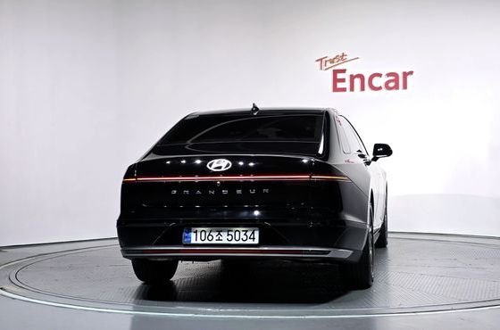 Hyundai Grandeur Premium — пробег 16 030 км — фото 4 из 5