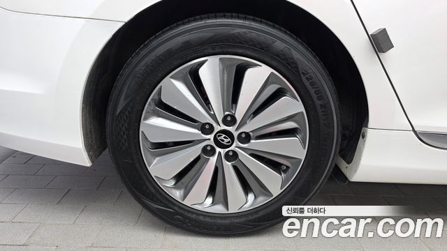 Hyundai Grandeur Premium — пробег 138 026 км — фото 5 из 5