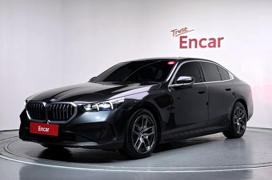 BMW i5 eDrive 40 — пробег 35 664 км — фото 1 из 5