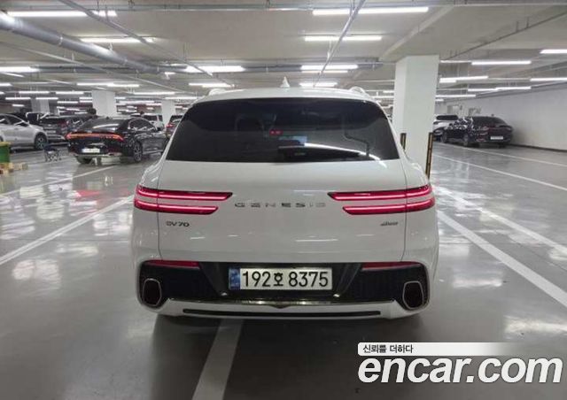 Genesis GV70 2.5T Gasoline AWD — пробег 70 279 км — фото 3 из 5