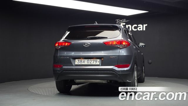 Hyundai Tucson Diesel 1.7 2WD Style — пробег 225 539 км — фото 4 из 5