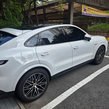 Porsche Cayenne 3.0 E-Hybrid Coupe — пробег 25 891 км — фото 3 из 5