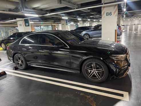 Mercedes-Benz E-Class E300 4MATIC AMG Line — пробег 5 100 км — фото 3 из 5