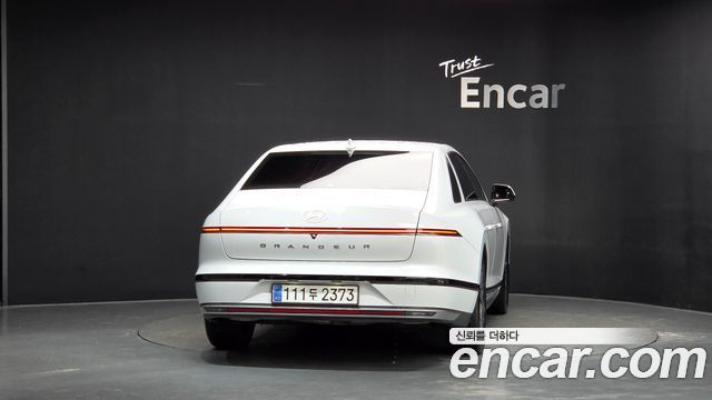 Hyundai Grandeur 2,5 Gasoline 2WD Exclusive — пробег 21 421 км — фото 4 из 5