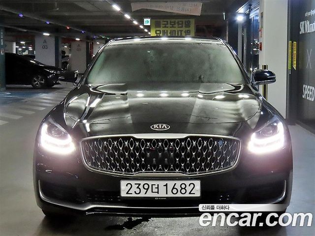 Kia K9 3.8 GDI AWD PlatinumⅡ — пробег 150 000 км — фото 2 из 5