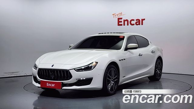 Maserati Ghibli 3.0 Diesel GranLusso 3rd — пробег 47 870 км — фото 1 из 5