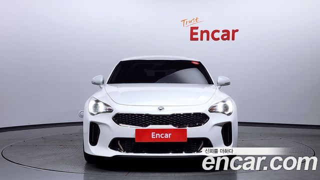 Kia Stinger из Кореи Encar