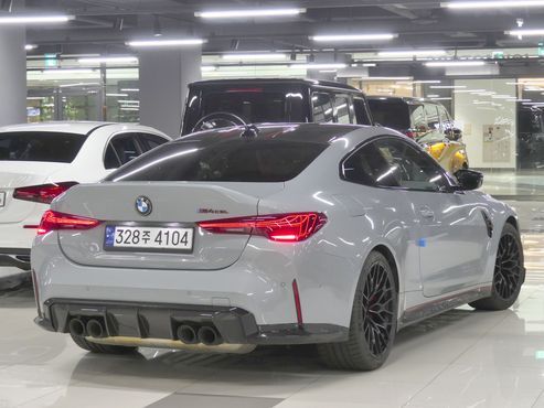BMW M4 M4 CSL — пробег 3 800 км — фото 3 из 5