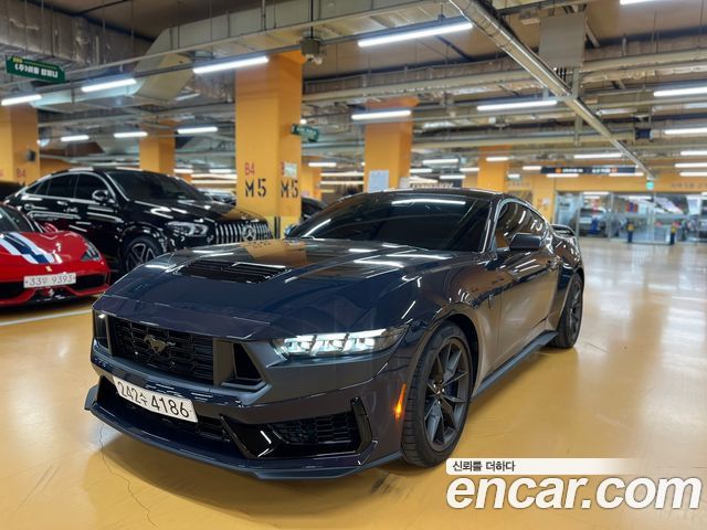 Ford Mustang 5.0 GT Premium Coupe — пробег 7 000 км — фото 2 из 5