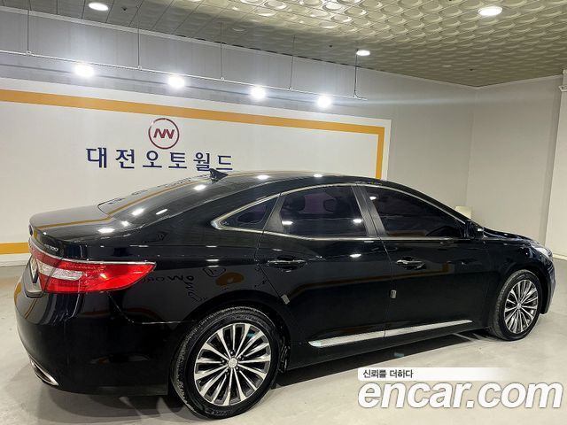 Hyundai Grandeur HG300 Exclusive — пробег 180 343 км — фото 4 из 5