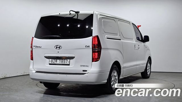 Hyundai Starex 3-Seater VAN CVX Deluxe — пробег 99 798 км — фото 2 из 5
