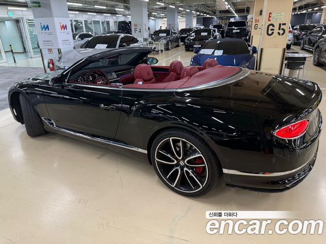 Bentley Continental 6.0 GTC — пробег 44 000 км — фото 5 из 5