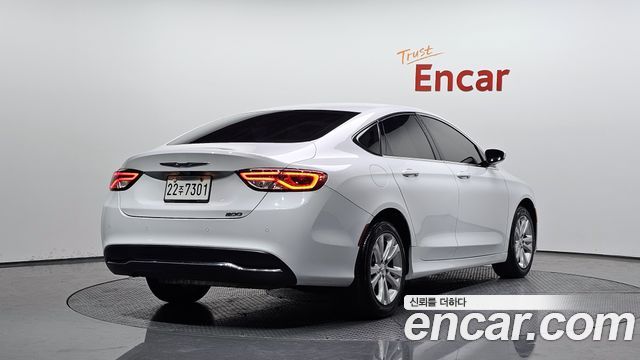 Chrysler 200 из Кореи Encar