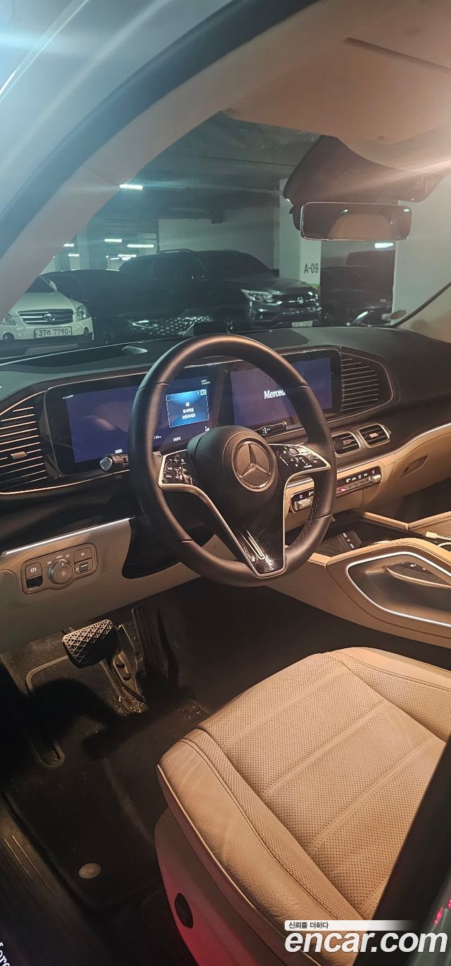 Mercedes-Benz GLE-Class GLE450 4MATIC — пробег 10 000 км — фото 4 из 5