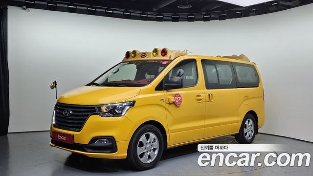 Hyundai Starex School Bus — пробег 72 625 км — фото 1 из 5