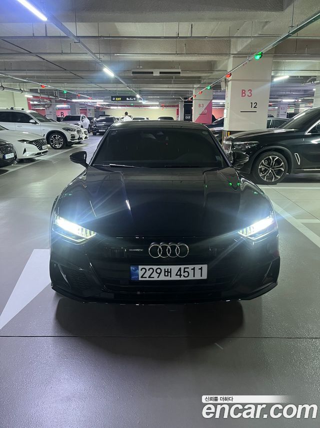 Audi A7 55 TFSI Quattro Premium — пробег 45 000 км — фото 1 из 5