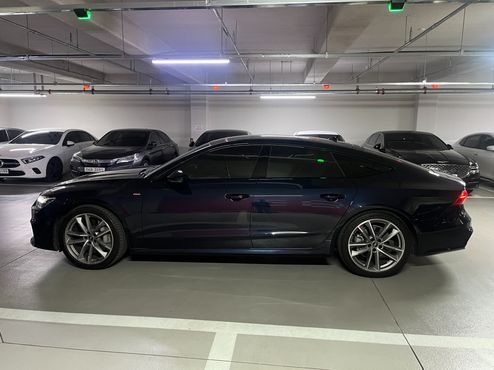 Audi A7 55 TFSI Quattro Premium — пробег 45 000 км — фото 2 из 5