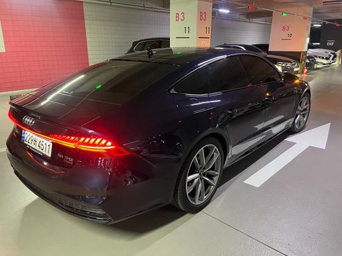 Audi A7 55 TFSI Quattro Premium — пробег 45 000 км — фото 3 из 5