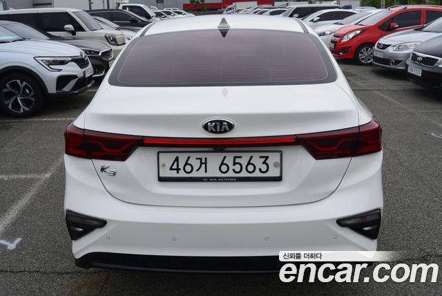 Kia K3 из Кореи Encar