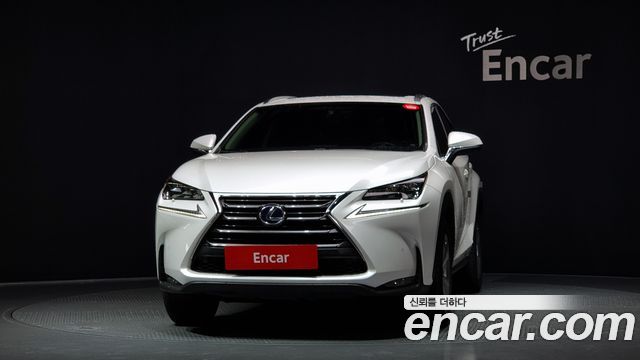 Lexus NX Executive — пробег 142 246 км — фото 3 из 5