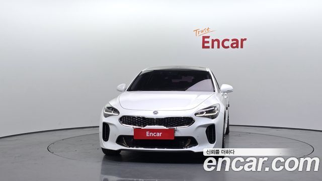 Kia Stinger 2.2 Diesel 2WD Platinum — пробег 101 575 км — фото 3 из 5