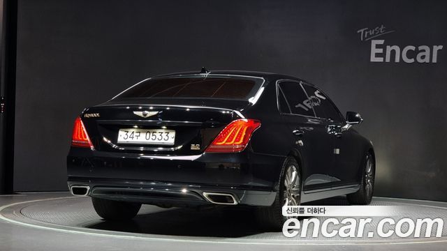 Genesis EQ900 5.0 GDI AWD Limousine Prestige — пробег 178 000 км — фото 2 из 5