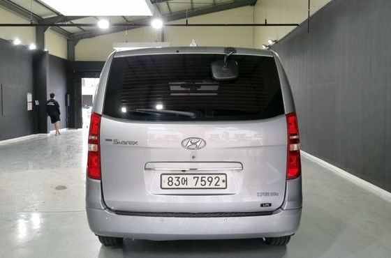 Hyundai Starex 5-Seater LPi VAN Smart — пробег 100 571 км — фото 4 из 5