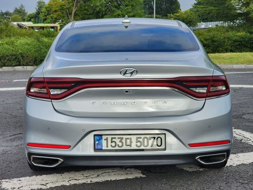 Hyundai Grandeur 2.4 Premium Special — пробег 194 199 км — фото 4 из 5