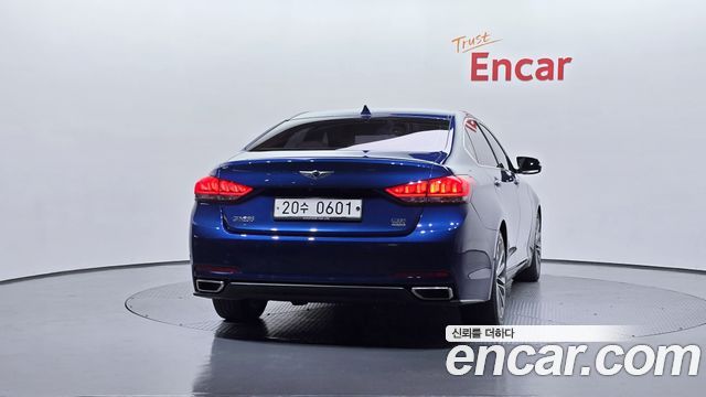 Hyundai Genesis из Кореи Encar