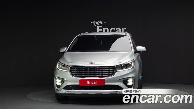 Kia Carnival 9-Seater Noblesse — пробег 81 029 км — фото 3 из 5