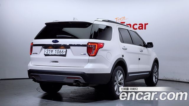 Ford Explorer из Кореи Encar