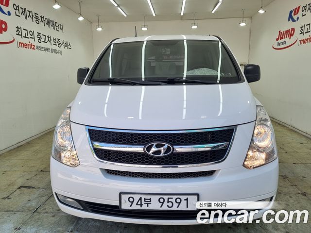 Hyundai Starex 5-Seater VAN CVX Premium — пробег 99 881 км — фото 2 из 5