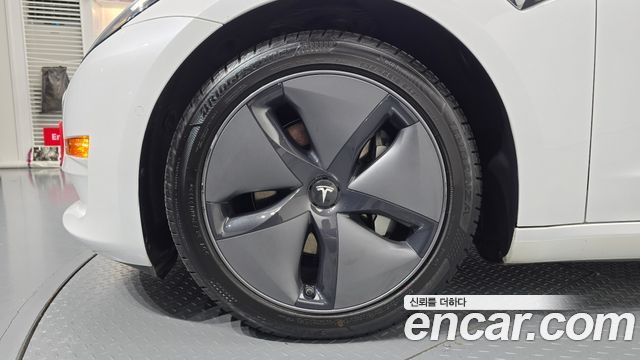 Tesla Model 3 из Кореи Encar