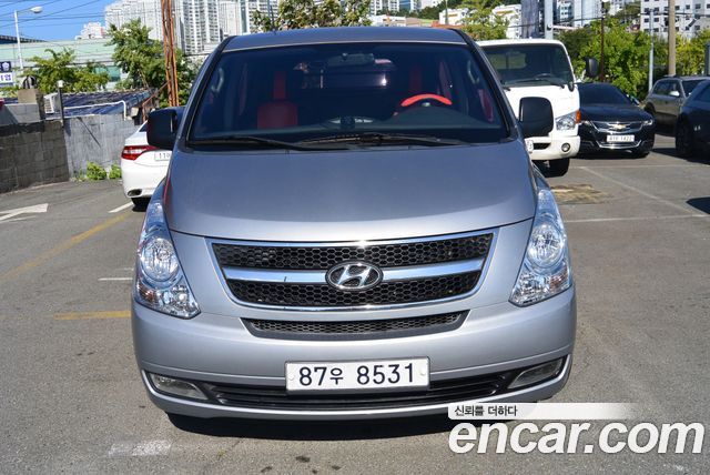Hyundai Starex 5-Seater VAN CVX Luxury — пробег 164 711 км — фото 1 из 5