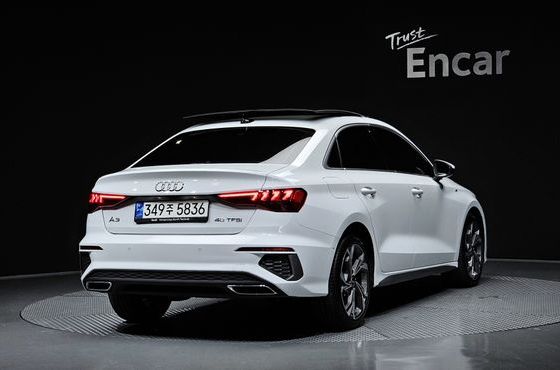 Audi A3 40 TFSI Premium — пробег 11 305 км — фото 2 из 5