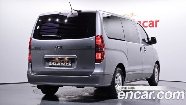 Hyundai Starex Van 5-Seater Smart — пробег 71 774 км — фото 2 из 5