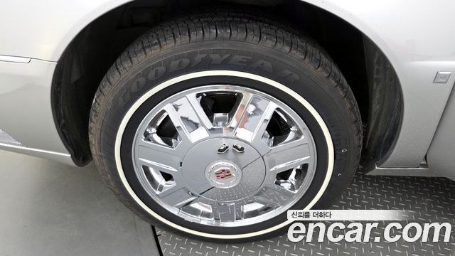 Cadillac DTS из Кореи Encar