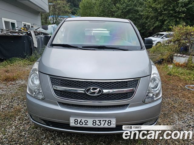 Hyundai Starex 3-Seater VAN CVX Luxury — пробег 316 882 км — фото 3 из 5
