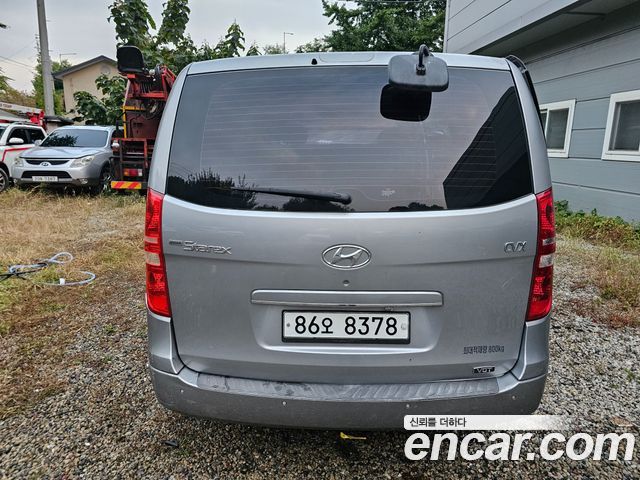 Hyundai Starex 3-Seater VAN CVX Luxury — пробег 316 882 км — фото 4 из 5