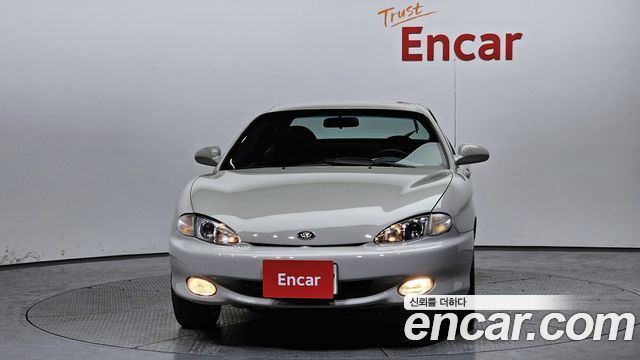 Hyundai Tiburon 2.0 TGX — пробег 257 464 км — фото 3 из 5