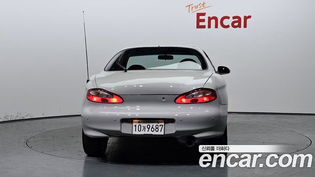 Hyundai Tiburon 2.0 TGX — пробег 257 464 км — фото 4 из 5