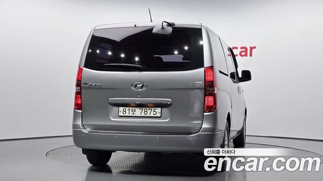 Hyundai Starex 5-Seater VAN Smart — пробег 154 176 км — фото 4 из 5