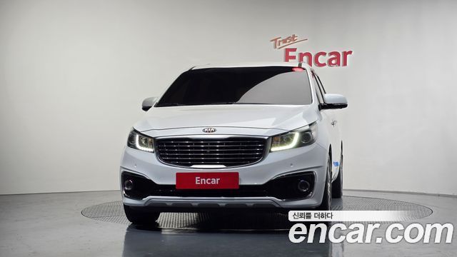 Kia Carnival 9-Seater Noblesse Special — пробег 148 924 км — фото 3 из 5