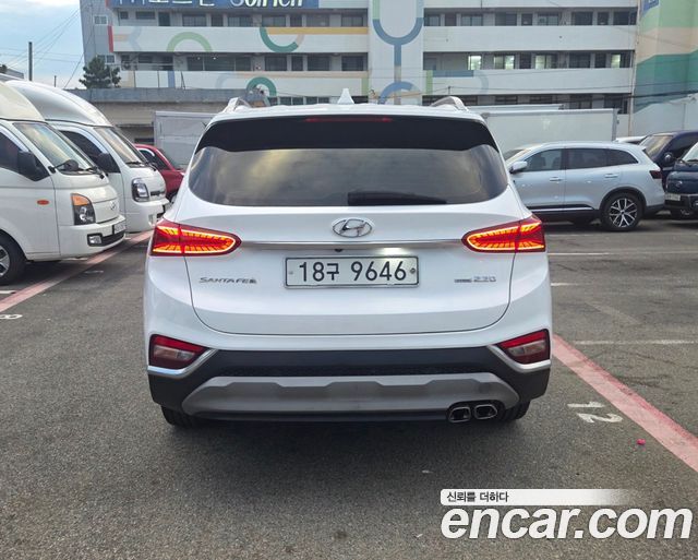 Hyundai Santafe Diesel 2.2 2WD Prestige — пробег 109 000 км — фото 4 из 5