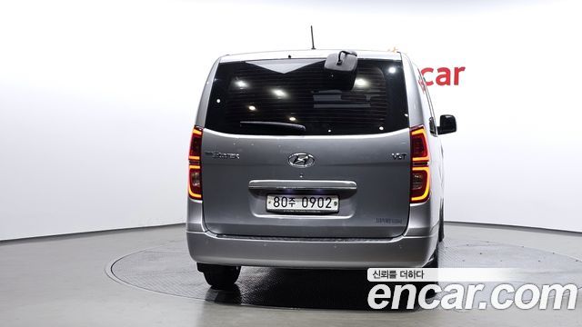 Hyundai Starex Van 5-Seater Modern — пробег 140 617 км — фото 4 из 5