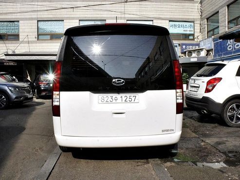 Hyundai Staria Cargo 3-Seater Smart — пробег 183 512 км — фото 3 из 5