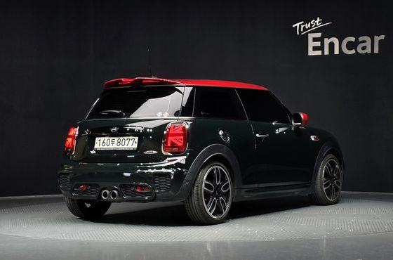 Mini Cooper JCW 3rd Generation — пробег 29 371 км — фото 2 из 5