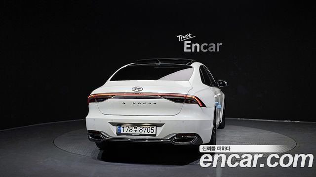 Hyundai Grandeur из Кореи Encar