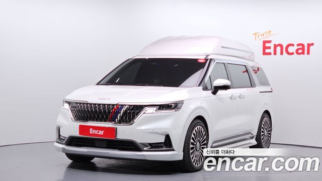 Kia Carnival 9-Seater Hi-Limousine Signature — пробег 18 434 км — фото 1 из 5