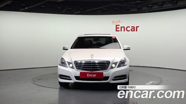 Mercedes-Benz E-Class из Кореи Encar